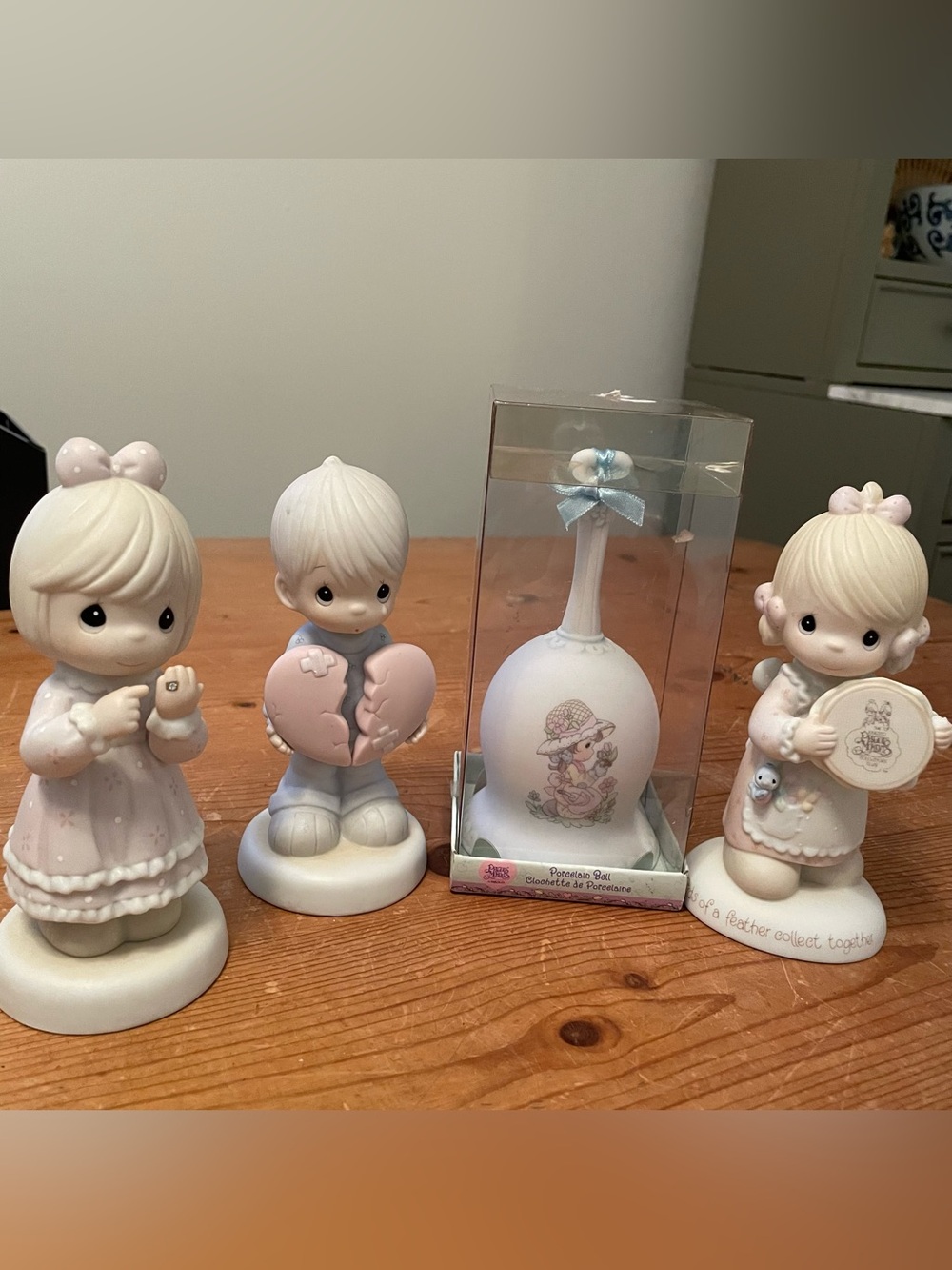 Vintage Precious Moments Lot Of 4 Bell And 3 Figurines